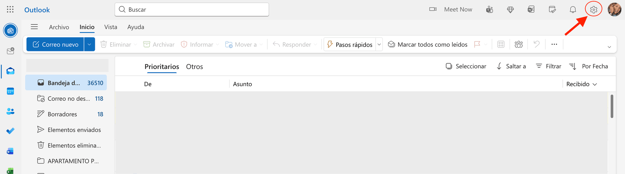 Outlook inbox with the Settings icon highlighted in the top right.